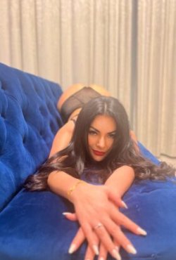 Call Girls In_ Sector 52 Noida_ 9990431115 Female Escorts ServiCe