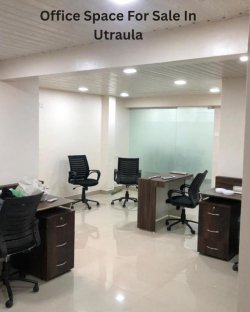Prime office space for sale in Utraula.
